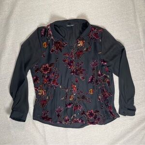 Roz & Ali | Black Button Down with Maroon Velvet Floral Accents | Large
